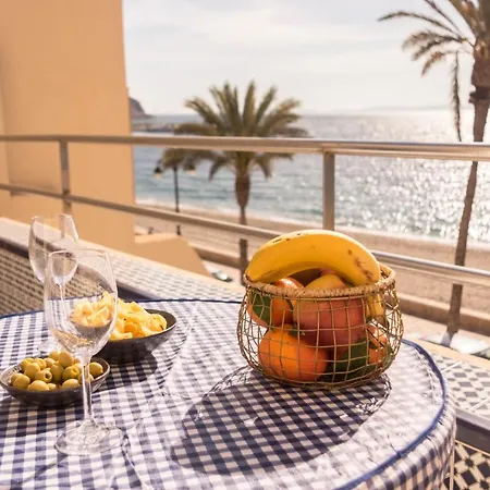 Orilla Playa Aguadulce (Almeria)